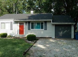 204 Lucinda Dr, Fairview Heights, IL 62208