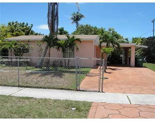9820 Caribbean Blvd Photo 1