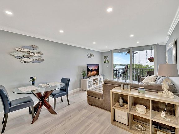 5th image of 1505 N Riverside Drive #507