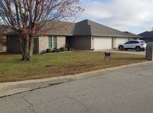 339 Heidi Rd, Lebanon, MO 65536