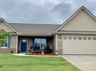 610 E Keepsake Ln, Inman, SC 29349