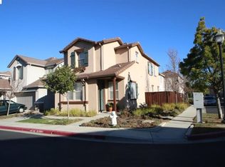 518 Mahogany Ln, Hercules, CA 94547
