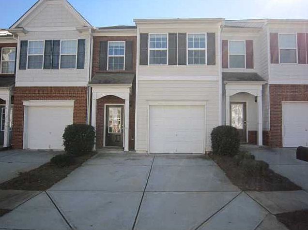 1st image of 2512 Emma Way