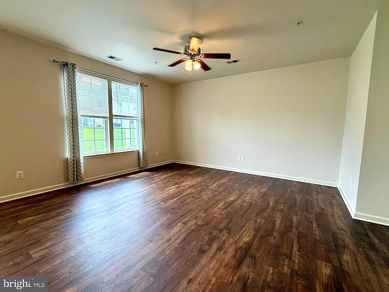 44517 Gray Wolf St — Photo 7
