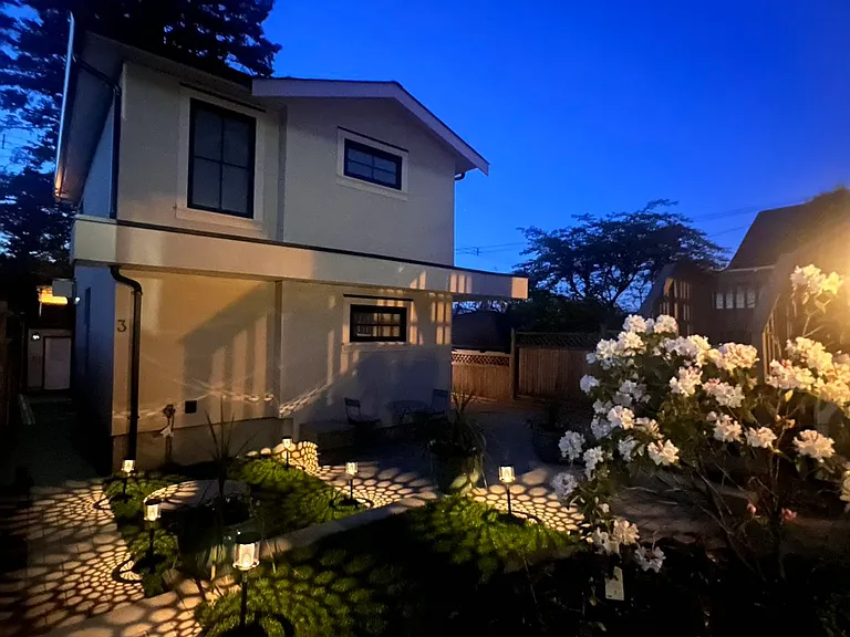 W 12th Ave — Photo 3