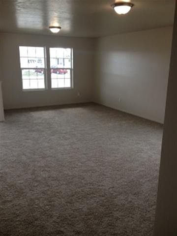 1st image of 19638 Cumberland Way