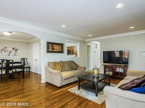 5th image of 4053 Norbeck Square Dr