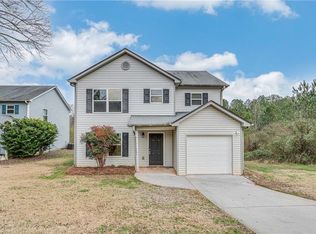 462 Magnolia Ln, Cornelia, GA 30531