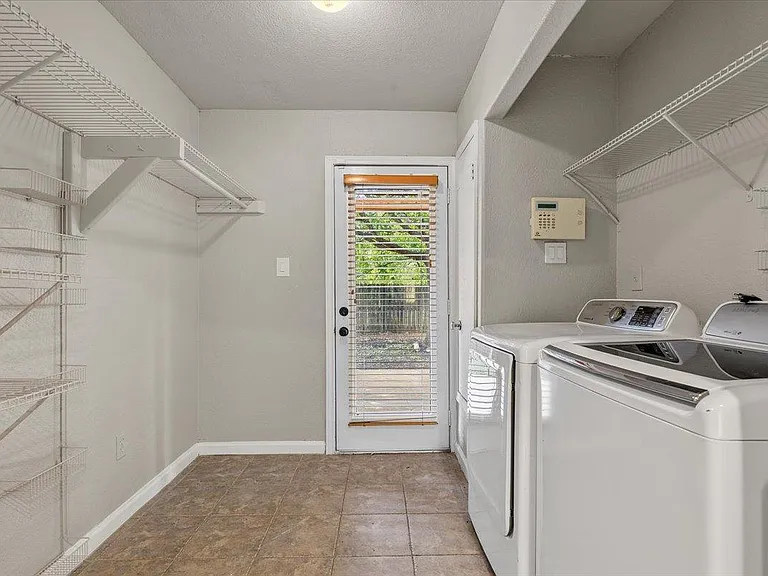 7604 Robalo Rd — Photo 15