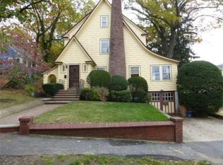 60 Florence Ave, Arlington, MA 02476