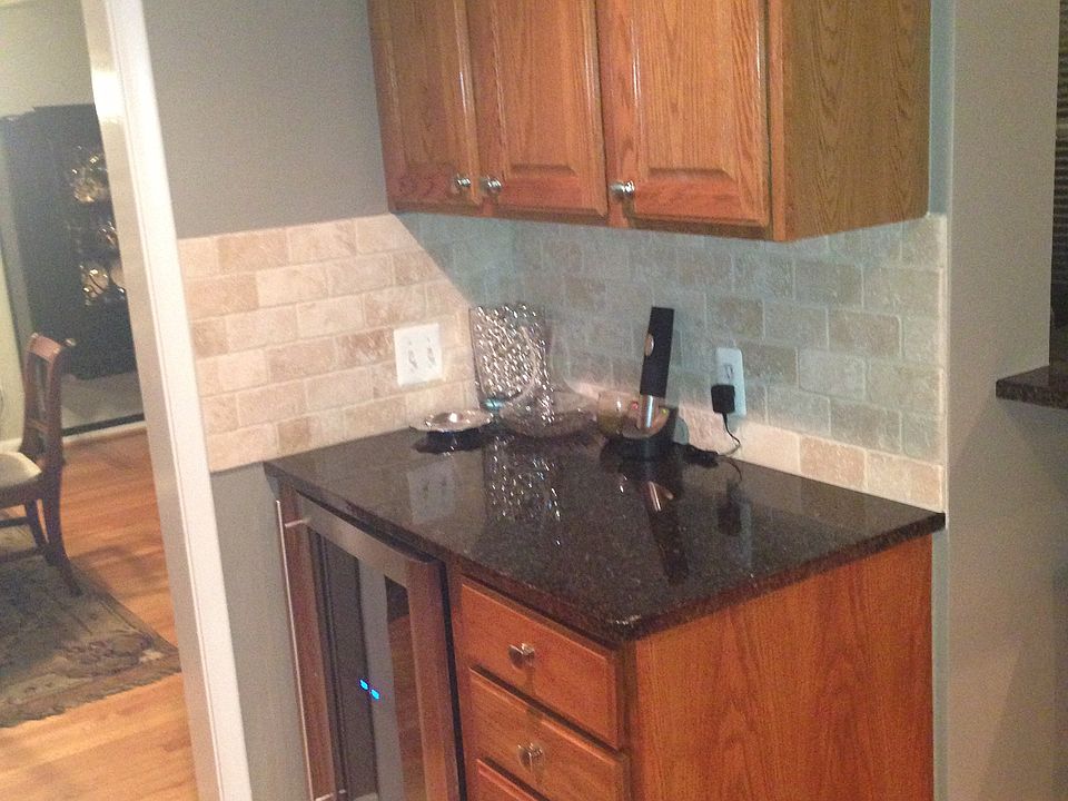 1st image of 23285 Liberty St