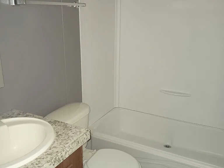 570 Banjo Way — Photo 4