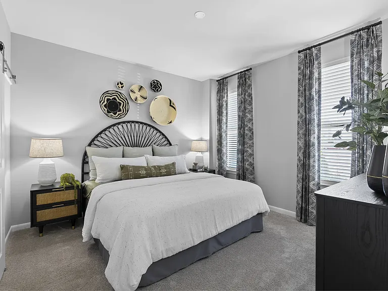 Adams Hill Apartments — Photo 4