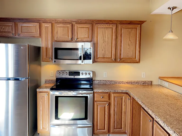 510 S Main St — Photo 13