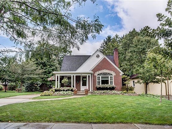 3rd image of 311 Greenmount Blvd