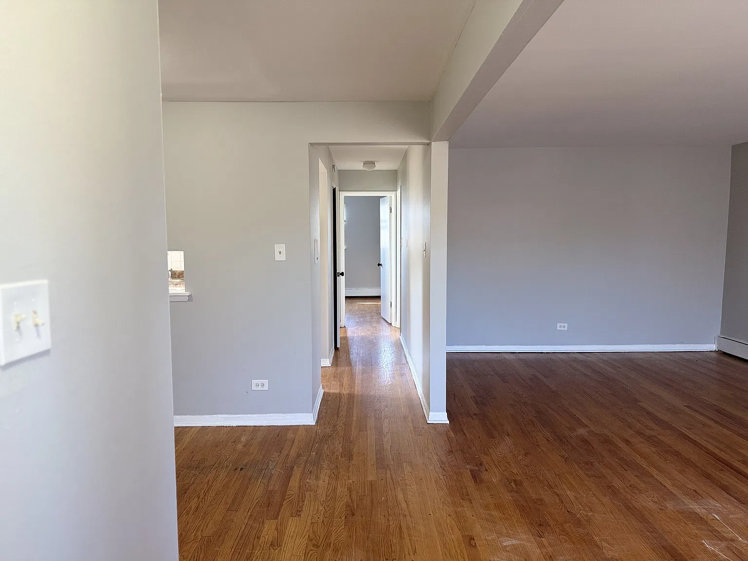 7822-7824 S South Shore Drive - 7824-3D — Photo 2