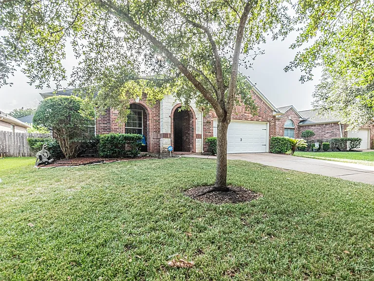307 Autumn Creek Ln — Photo 3