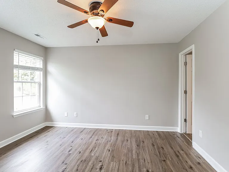 14017 Sobeck Ln — Photo 12