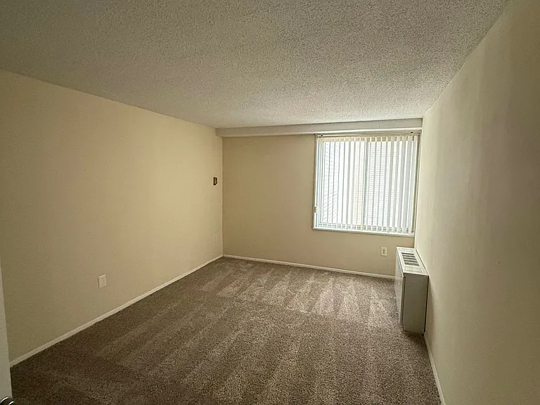 Horizon House — Photo 51