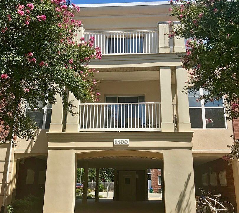 1st image of 2100 Grove Ave APT 31