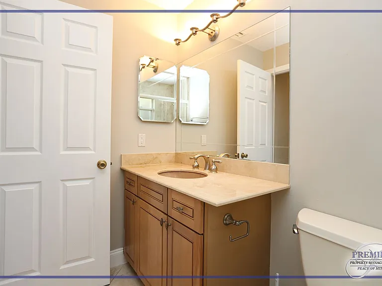 402 Emerald Bay Cir #E7 — Photo 39