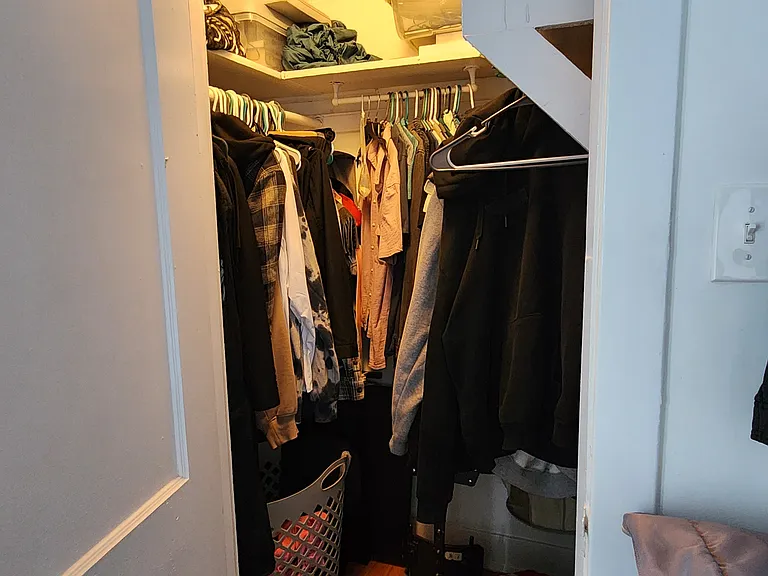 2010 W Leland Ave #3 — Photo 7