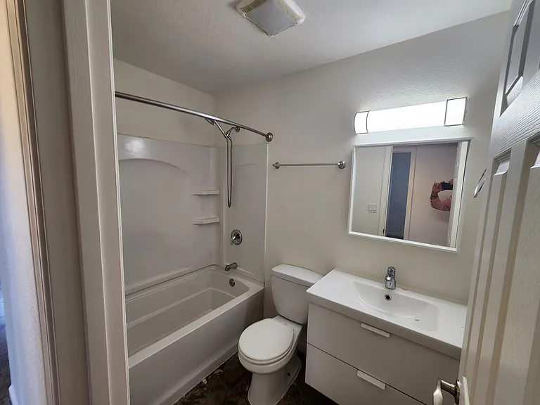 8270-8272 Cordelia Cir — Photo 10