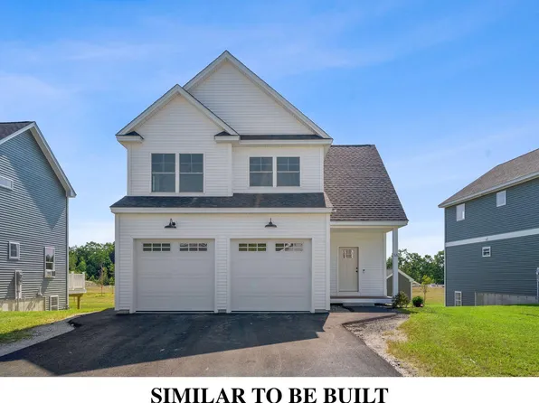6 Feldspar Lane #30, Cumberland, ME 04021