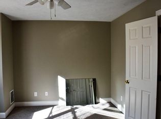 7 Village St #1, Dudley, MA 01571