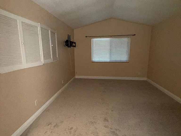 11859 Rustic Pl — Photo 5