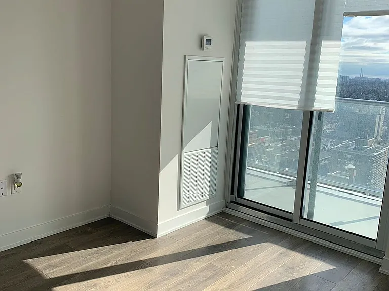 195 Redpath Ave #2806 — Photo 7