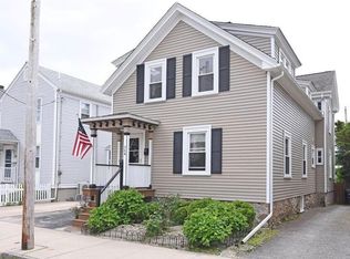 38 Gould St #B, Newport, RI 02840