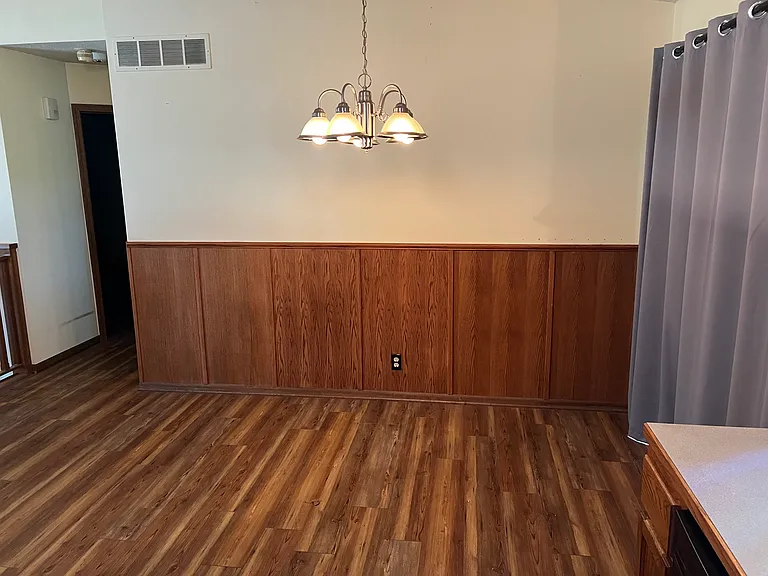 8526 W Nantucket St — Photo 5