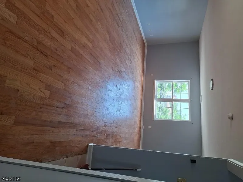 3 bed, 2.0 bath, $2,500 — Photo 2