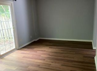 1367 Maple Shade Ln, Charlotte, NC 28270