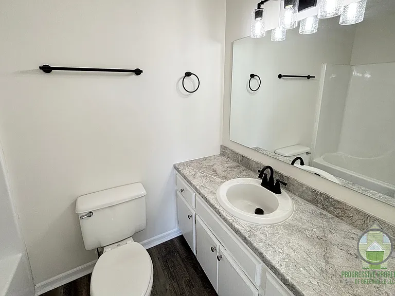 1216 N Main St #A6 — Photo 10