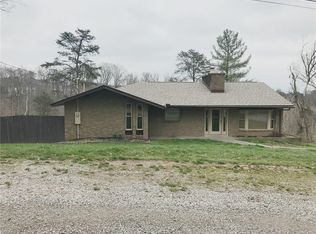 94 Woodland Ave, Parkersburg, WV 26101
