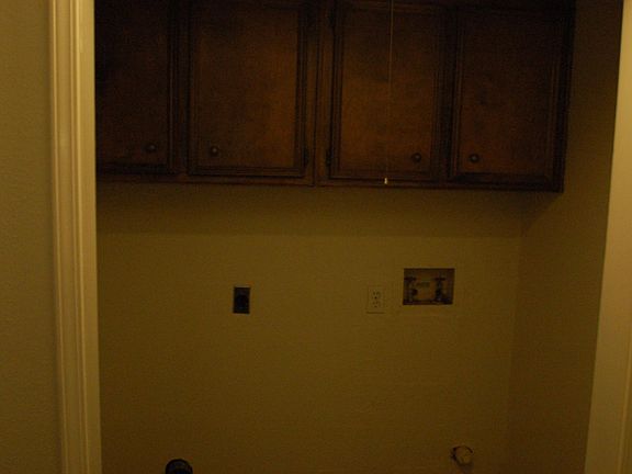 5th image of 2716 Westchester Dr #2716