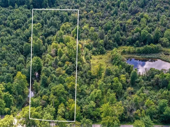 Risher Rd SW, Warren, OH 44481