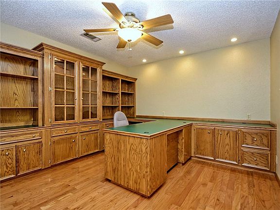 4th image of 106 Bonwood Dr