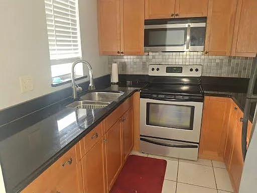 5245 Amulet Dr — Photo 7