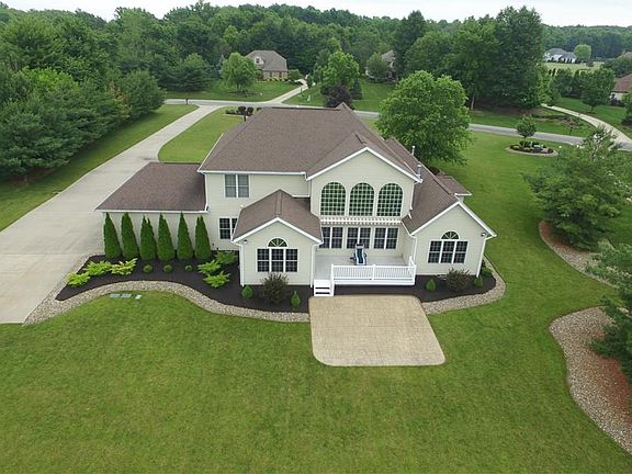 4th image of 44 Boston Reserve Ln