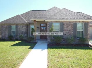 421 Hillbrooke Dr, Broussard, LA 70518