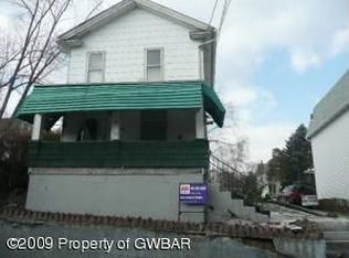 33 Hughes St, Wilkes Barre, PA 18702
