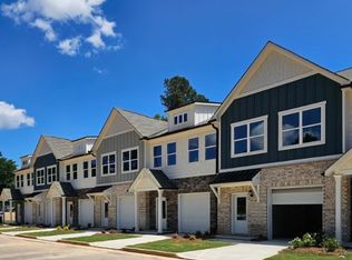 431 North Ave, Forest Park, GA 30297