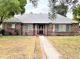 3220 Broadmoor Blvd, San Bernardino, CA 92404