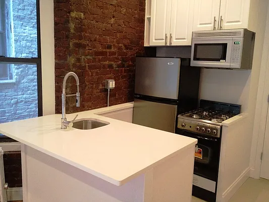 Rented by Sky Management | media 41