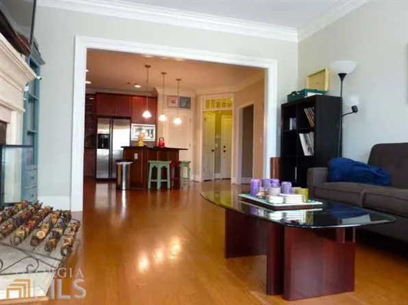 828 Highland Ln NE, Atlanta, GA 30306