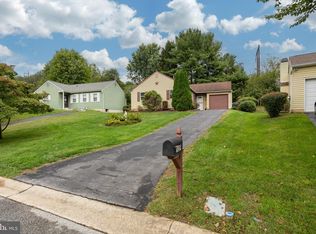 1209 New Hampshire Ln, Downingtown, PA 19335