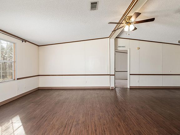 3rd image of 14050 SE 10th St
